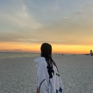 Meet your Posher, Mya